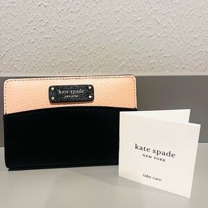 Kate Spade New York Jeanne Pink and Black Slim Bifold Wallet 100% Authentic NWT